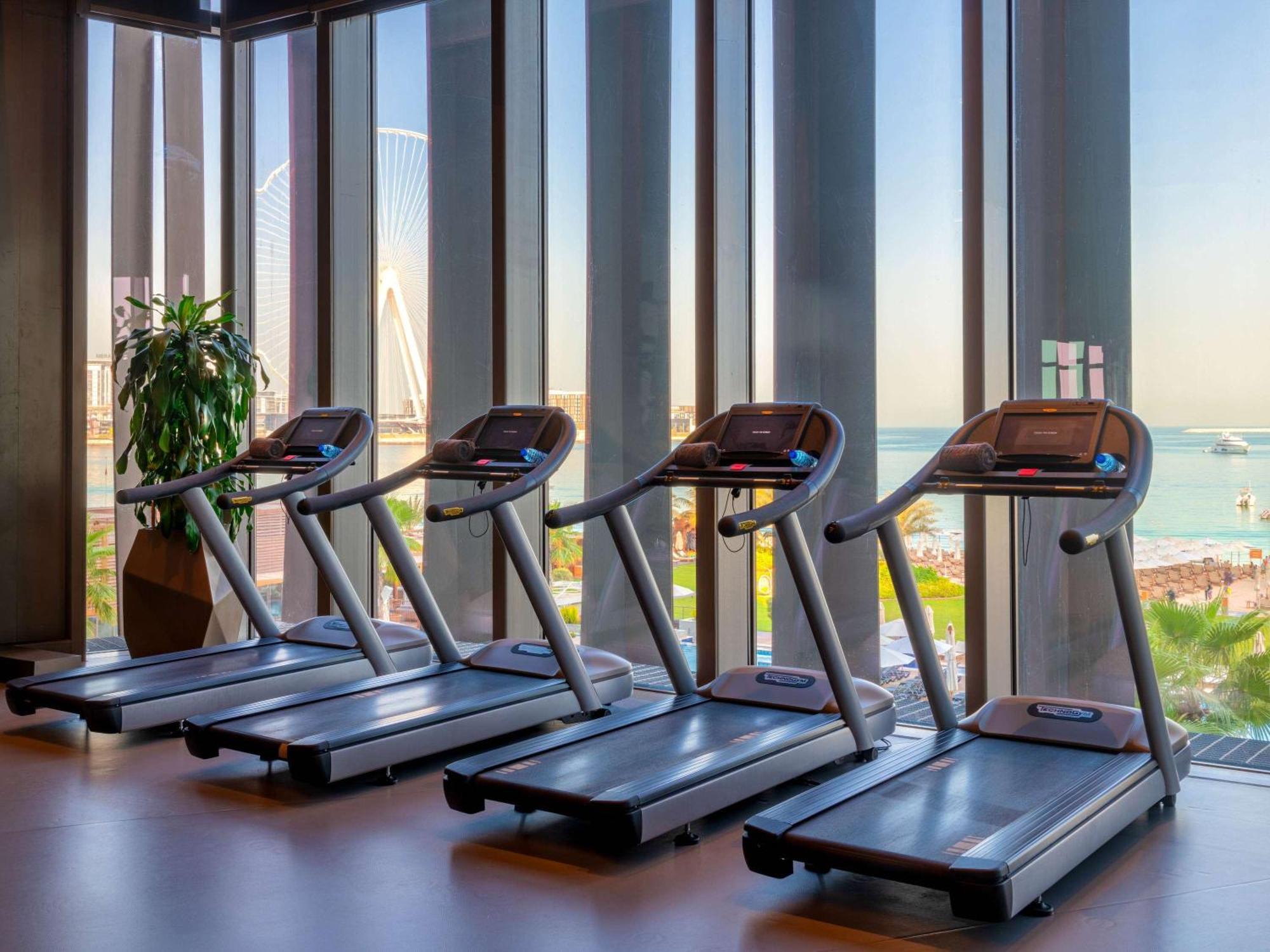 릭소스 프리미엄 두바이 Jbr 호텔 외부 사진 Treadmills