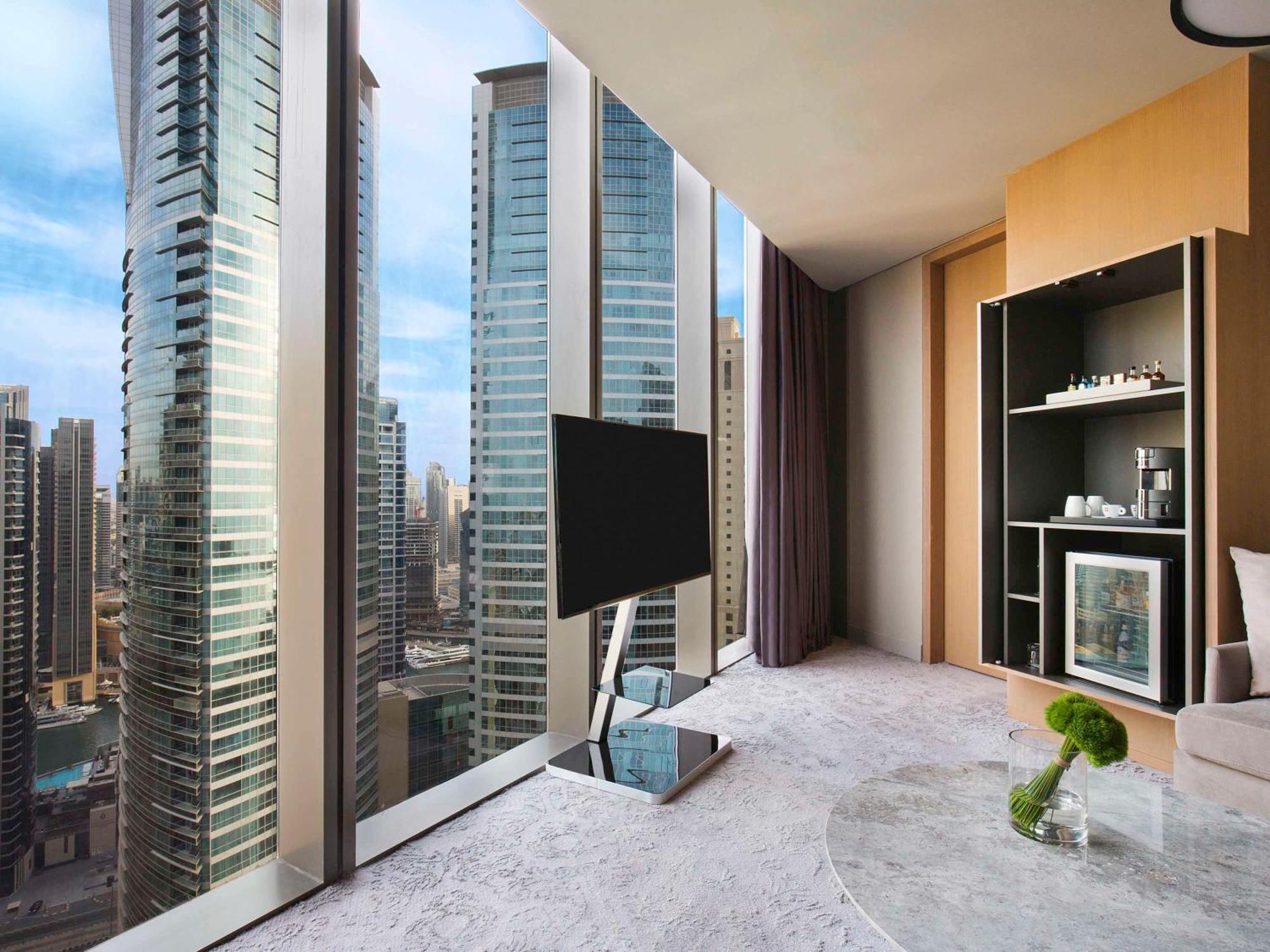 릭소스 프리미엄 두바이 Jbr 호텔 외부 사진 The interior of a typical apartment